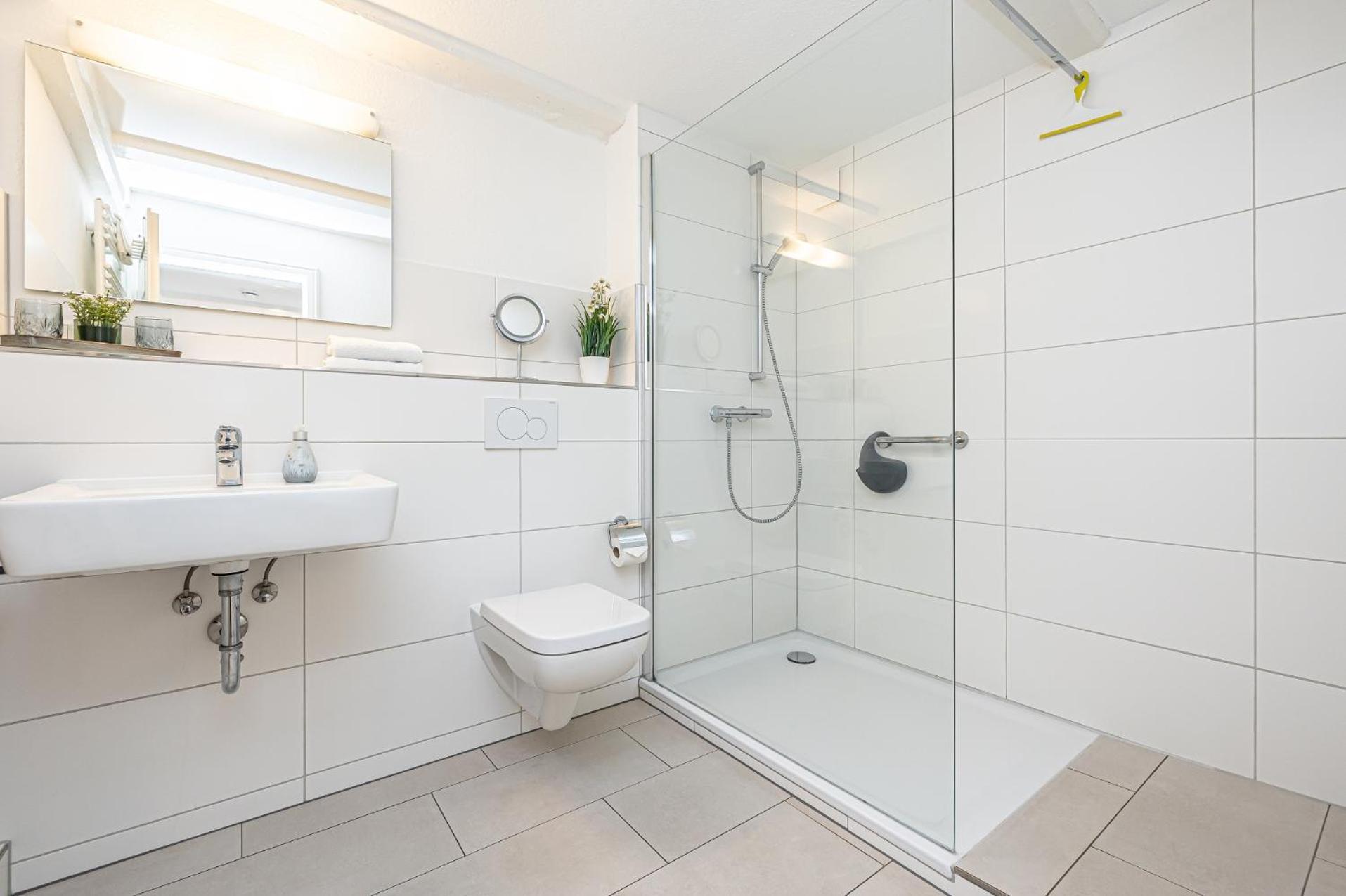 Fewo1846 - Im Sonnenhof - Komfortable 2-Zimmer-Wohnung Im Stadtzentrum Flensburg Bagian luar foto